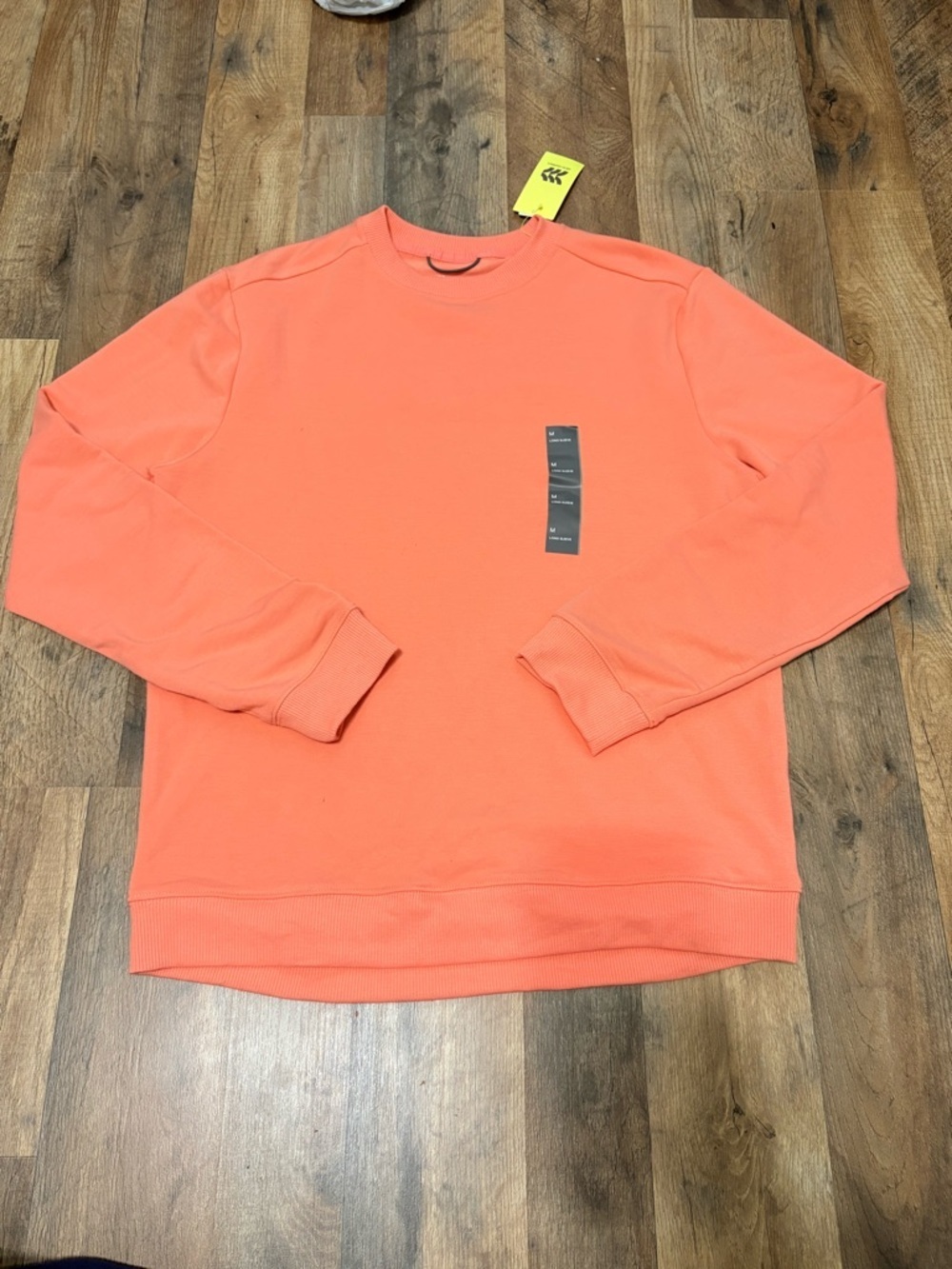 All in Motion Coral Crewneck Sweatshirt Medium Moisture Wicking Quick Dry NWT